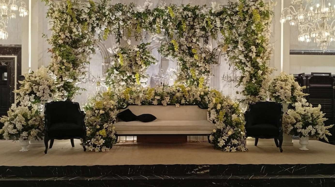Ivory Elegance